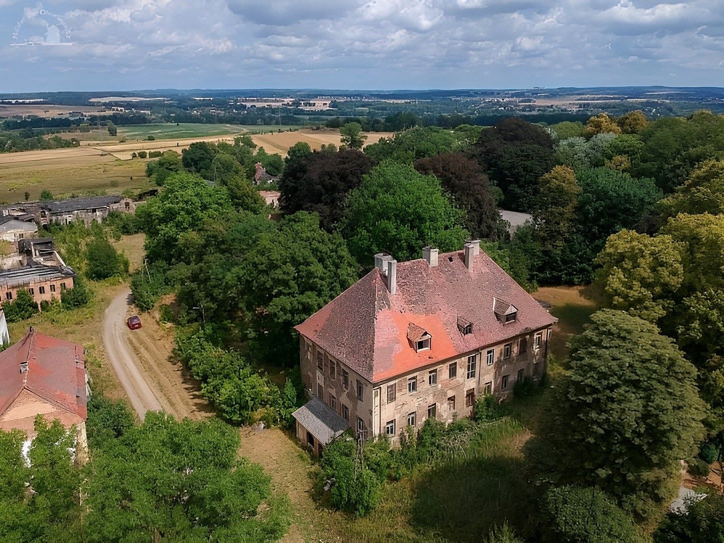 Fotos Pałac w Kostrzynie na sprzedaż, Dolnośląskie