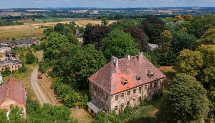 Palacio en venta Kostrzyna, Voivodato de Baja Silesia,  Polonia