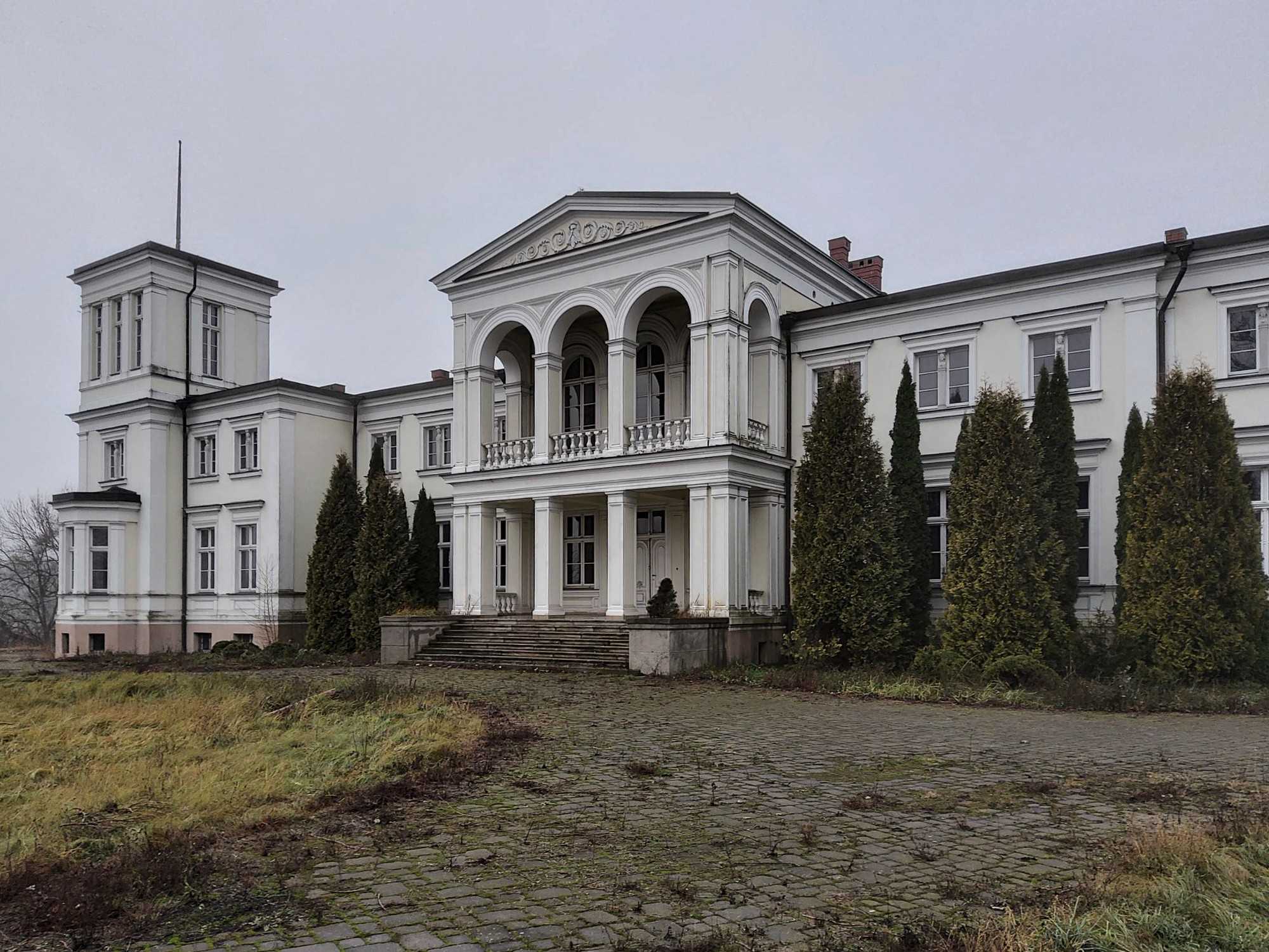 Fotos Classical Manor near Konin, Greater Poland