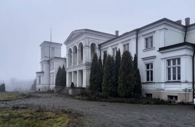 Palacio en venta Lubstów, województwo wielkopolskie, Vista frontal