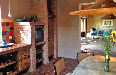 Finca en venta Montescudaio, Toscana, RIF 2185 Küche mit Blick zum Wohnbereich