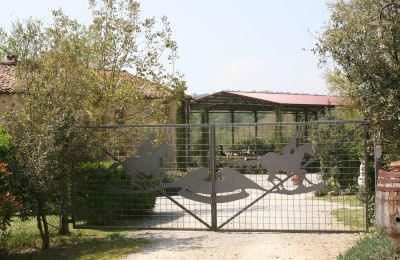 Finca en venta Arezzo, Toscana, RIF2262-lang2#RIF 2262 Zufahrtstor