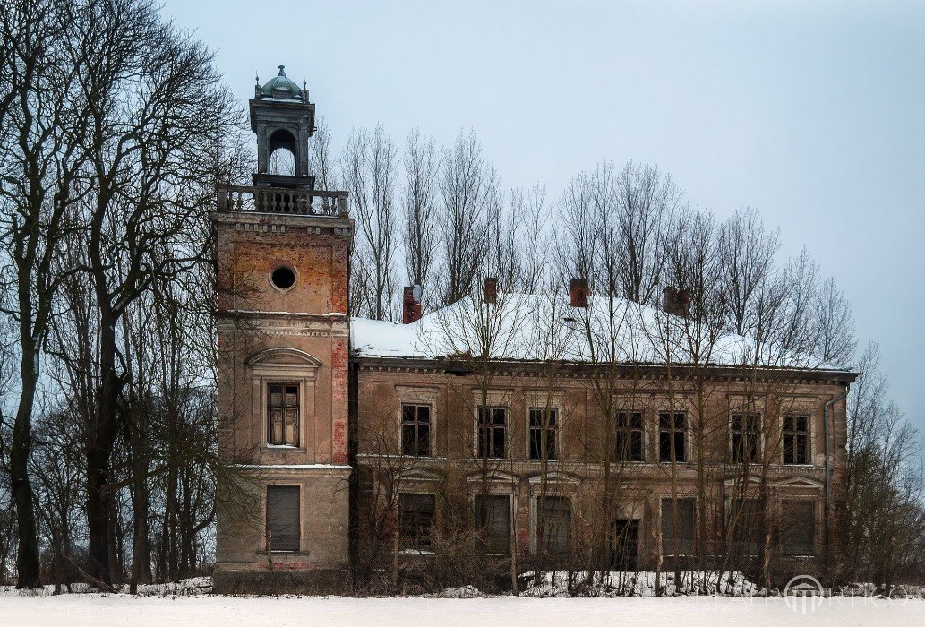 Gutshaus in Saatel, Vorpommern-Rügen, Saatel