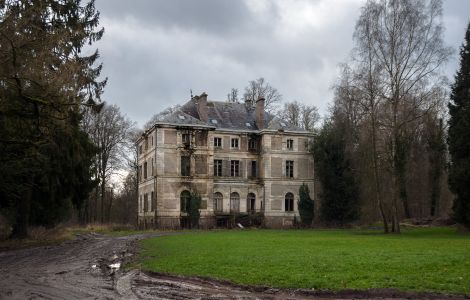 /pp/cc_by_nc_nd/thumb-france-chateau-montonvillers.jpg