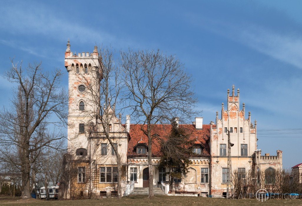 Herrenhaus in Hennigsdorf (Pęgów), Niederschlesien, Pęgów